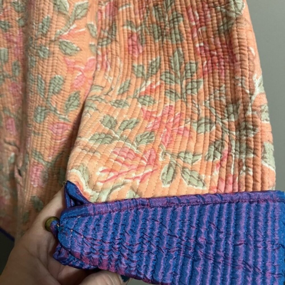 Sam Hilu silk quilted jacket reversible stunning florals fun buttons pockets M - Picture 7 of 8